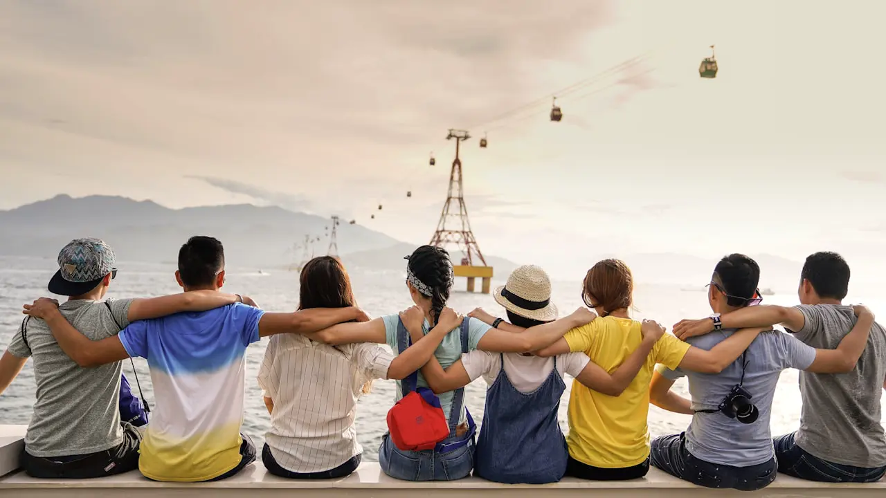 Jeunes engagés dans les ateliers navals de SPIRIT OF YACHTING